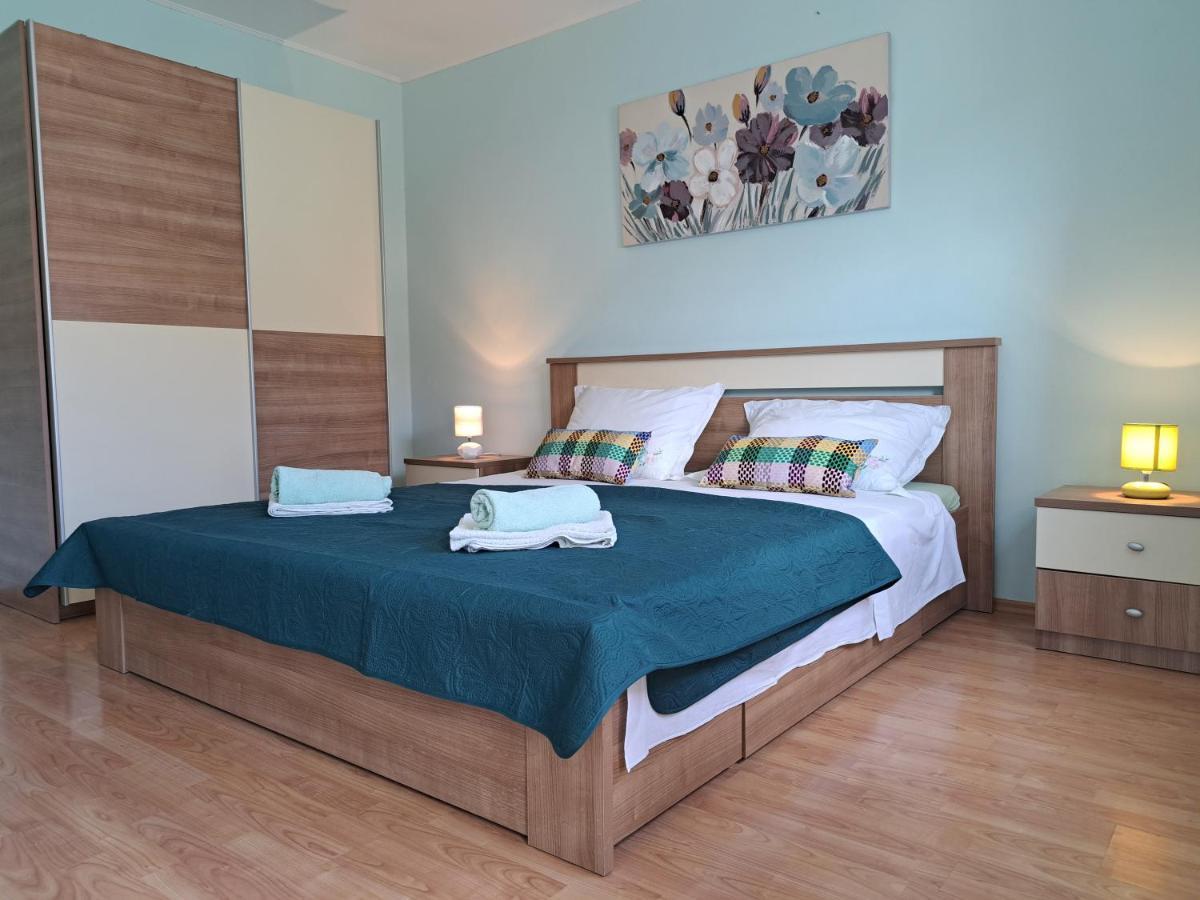 Apartment Penic Kaštela Екстериор снимка