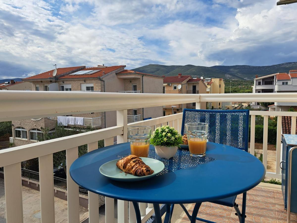 Apartment Penic Kaštela Екстериор снимка