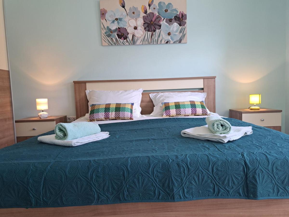 Apartment Penic Kaštela Екстериор снимка